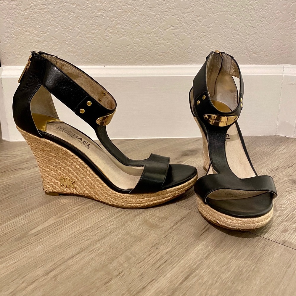 Michael Kors Wedges Size 5.5